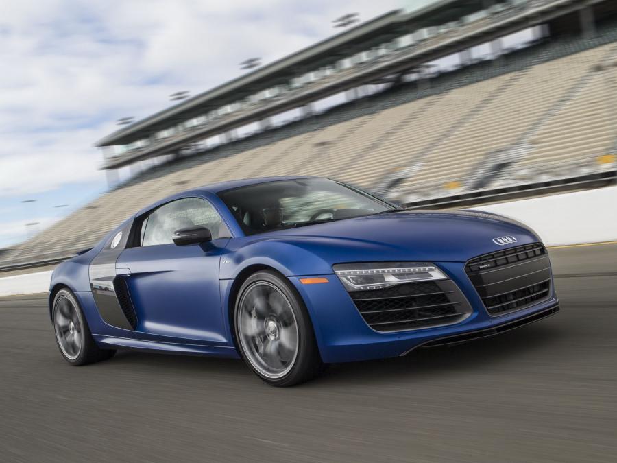  Audi R8 V10 Plus 2012 года  (NA) (фото 9 из 13)